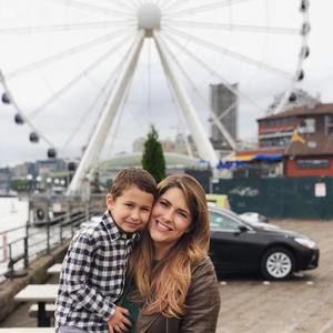 Meet your Posher, Danielle